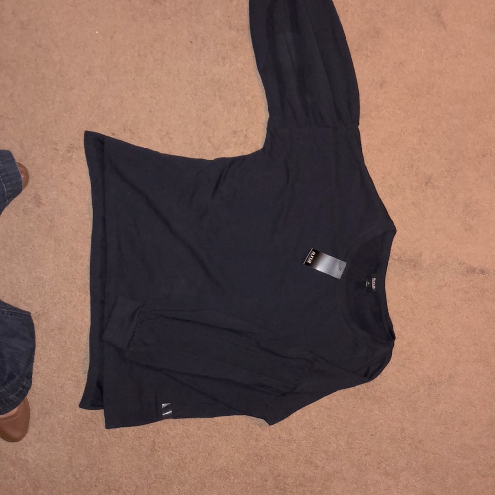 Long sleeved top